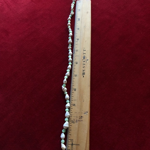 Hawaiian shell necklace approx 17” - Picture 4 of 5